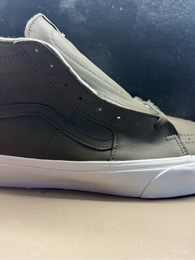 New Unisex Vans Sk8-Hi Tapered Soft Leather  Olive Green Size Men 10.5/Women 12.